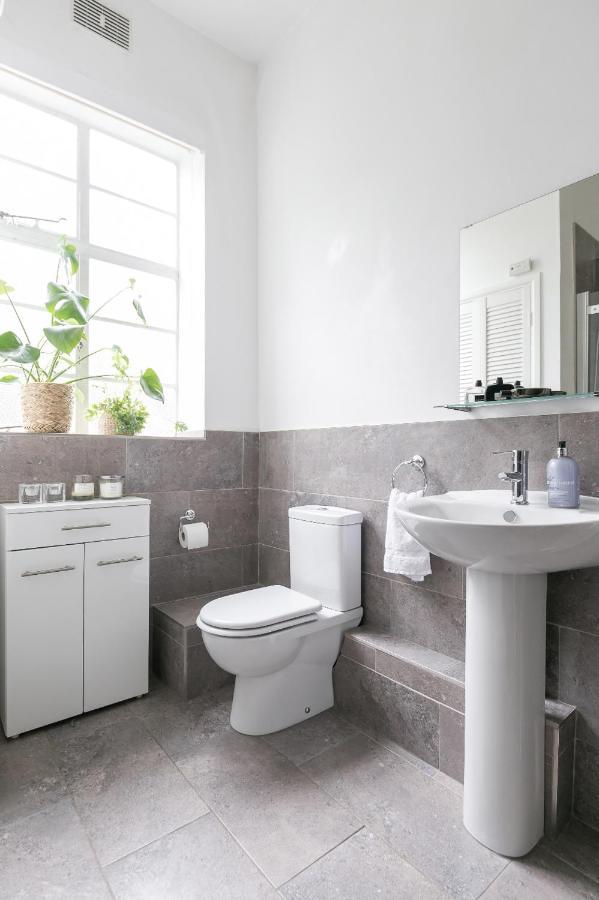 Chic 1 Bedroom Apartment In Bloomsbury, Sleeps 4 Λονδίνο Εξωτερικό φωτογραφία